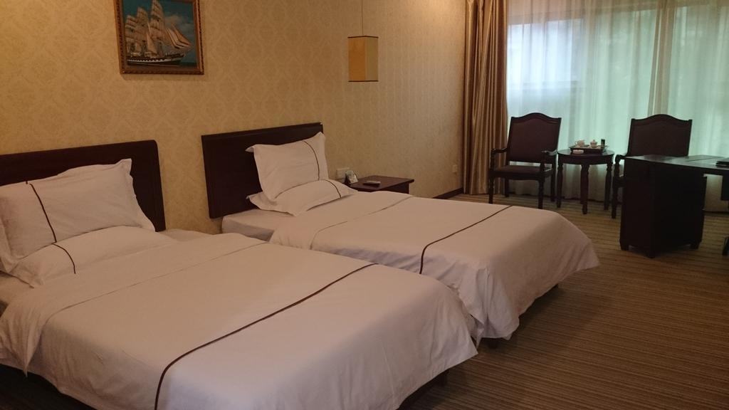 Guangzhou Yuedu Hotel Oda fotoğraf
